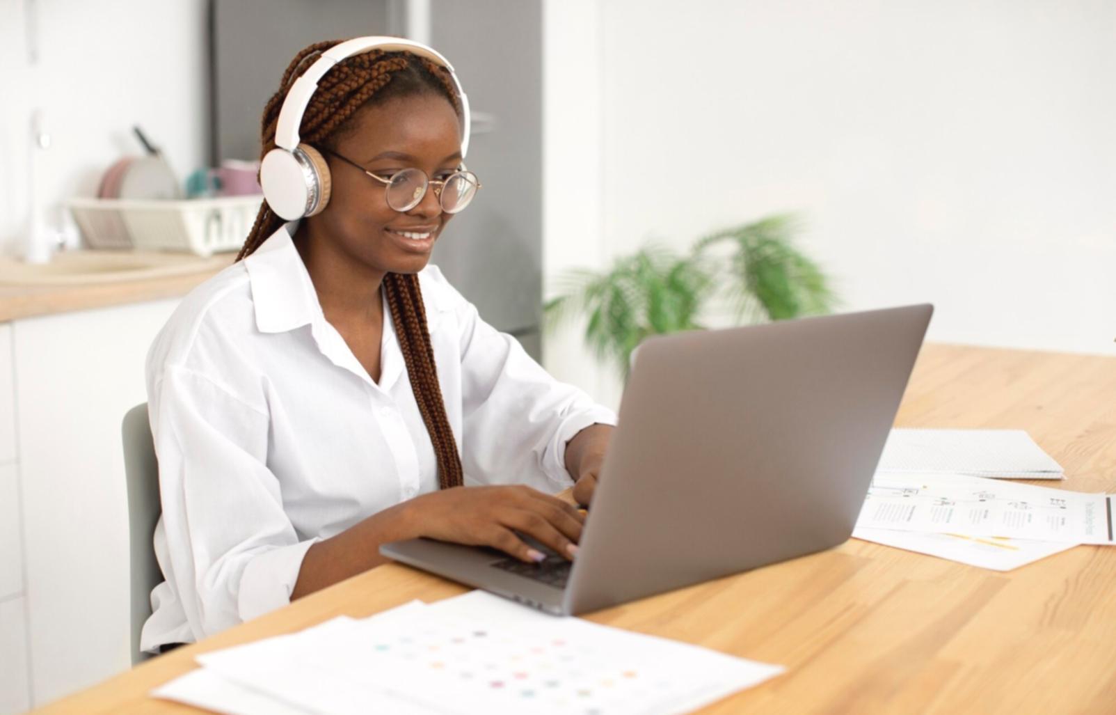 Professional development and financial planning education environment